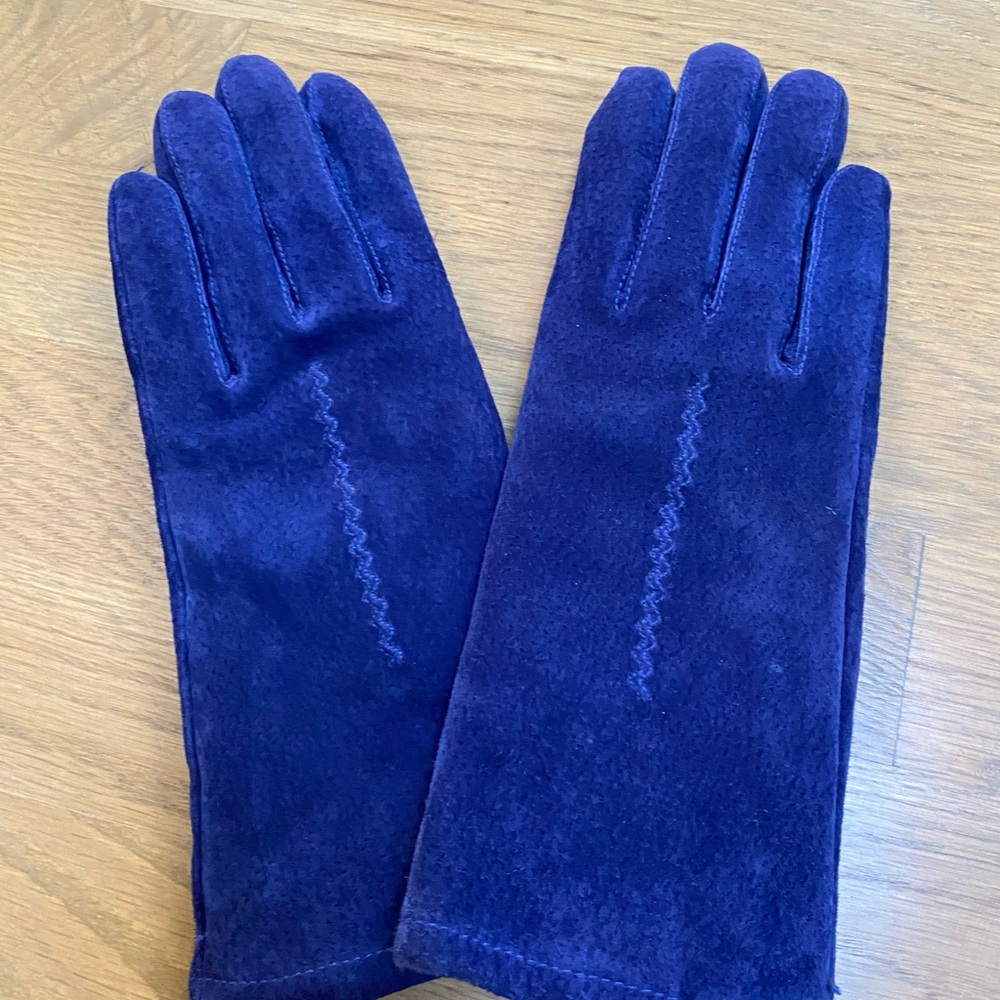 Fownes Brothers Luxurious Woman’s Electric Deep Blue Suede Gloves Size L